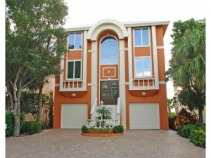 Cottages at Barefoot Beach Florida