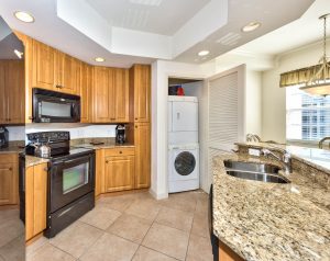 Bonita-Village-Condominium-for-Sale-3941-Kens-Way-1405-Bonita-Springs-fl-34134-Kitchen-003-A