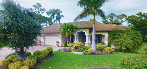 Naples resale homes