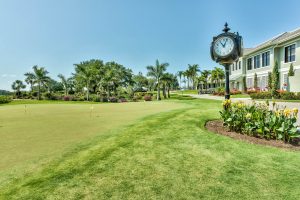 Highland-Woods-Condo-St-Andrews-Verandas-Bonita-Springs-FL-34135-Golf-Putting-Green-001
